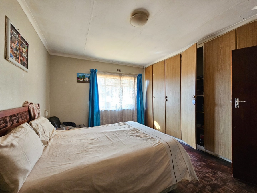 3 Bedroom Property for Sale in Vaalpark Free State